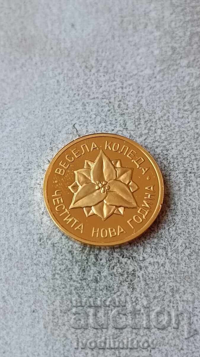 Gold-plated lucky charm Merry Christmas Happy New Year Books