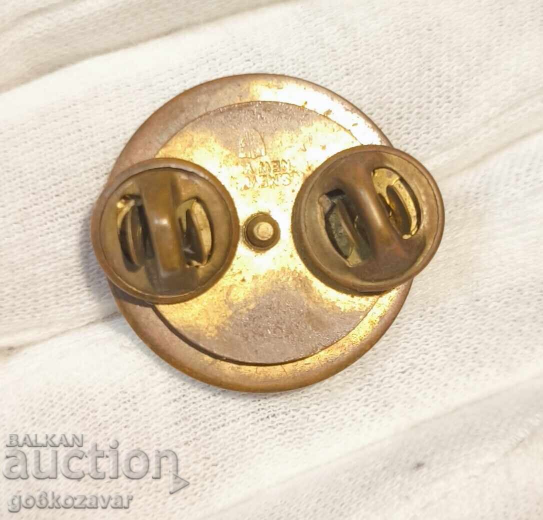 US America Screw Sign, World War II Original! with price 15.00 BGN | € 7.67