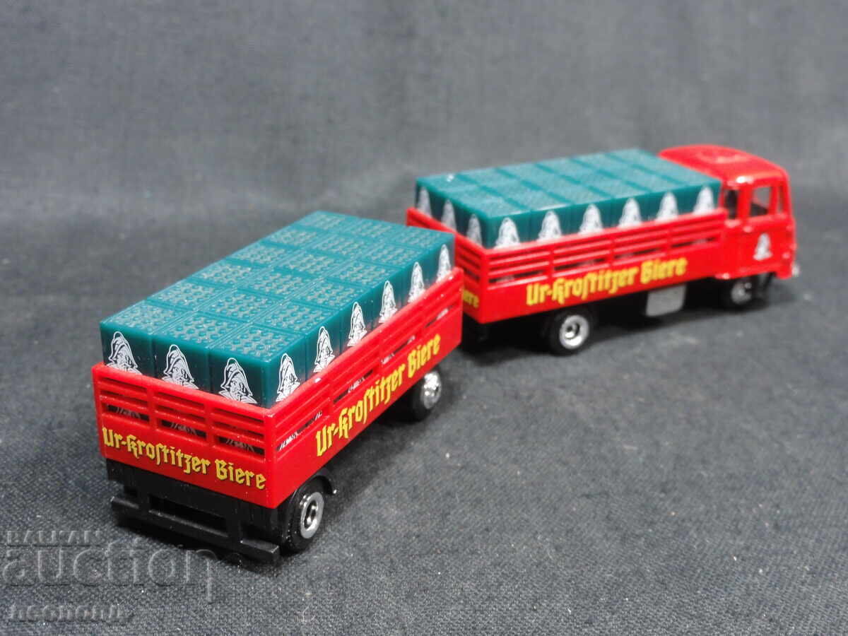 Delivery of 1/87 RETRO METAL TRUCK ROBUR GRELL