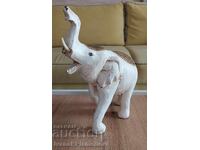 Figurină elefant sculptat în lemn, mare, pentru colecționari