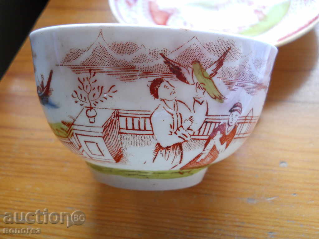 Доставка на Старинна чаша за чай с чинийка "Chinoiserie" - Китай Доставка на Старинна чаша за чай с чинийка "Chinoiserie" - Китай