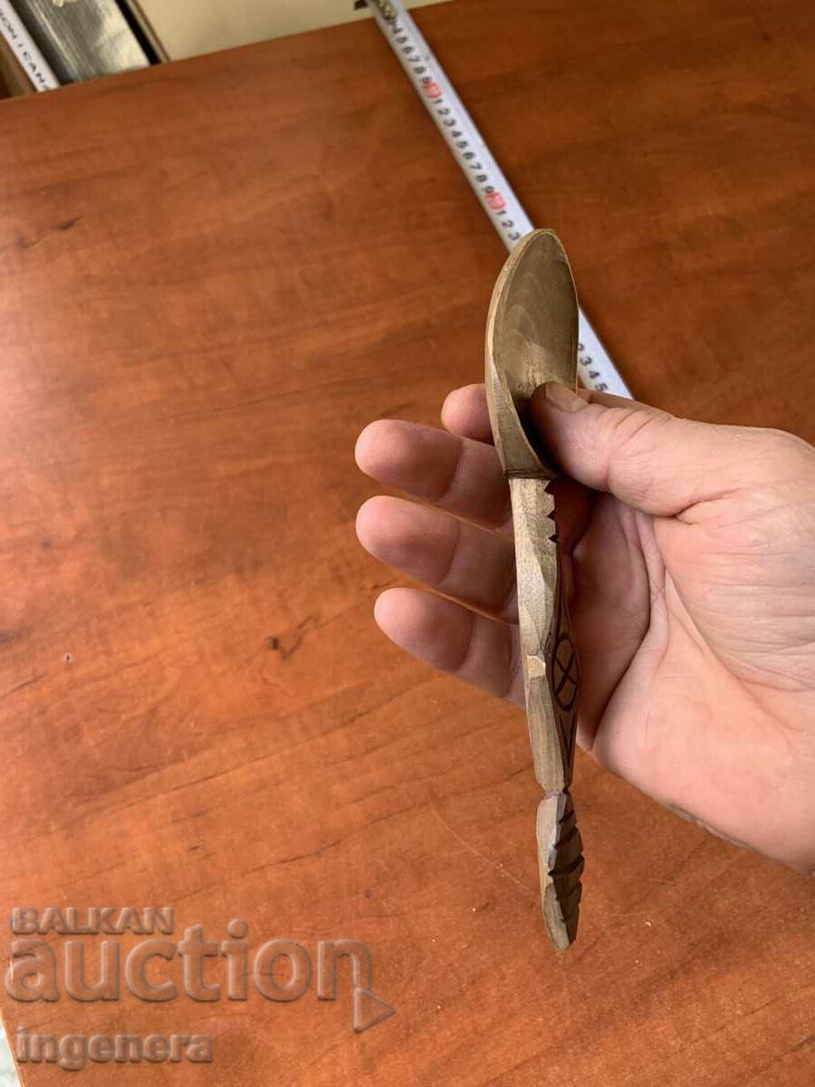 Auction  WOODEN SPOON OLD HAND-CARVED WOODCARVING