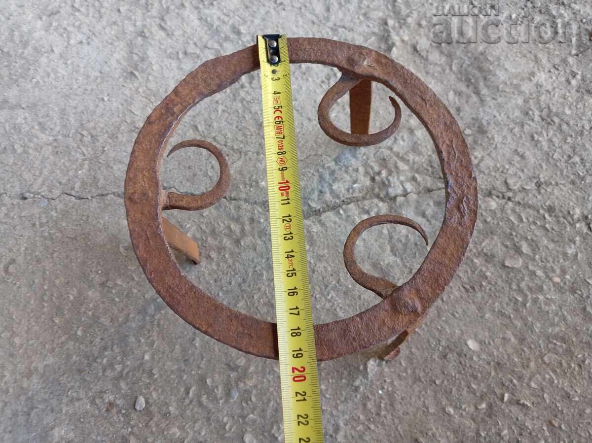 Δημοπρασία Παλιό σφυρήλατο τηγάνι από σφυρήλατο σίδερο, πρωτόγονο πυροστιά Δημοπρασία Παλιό σφυρήλατο τηγάνι από σφυρήλατο σίδερο, πρωτόγονο πυροστιά