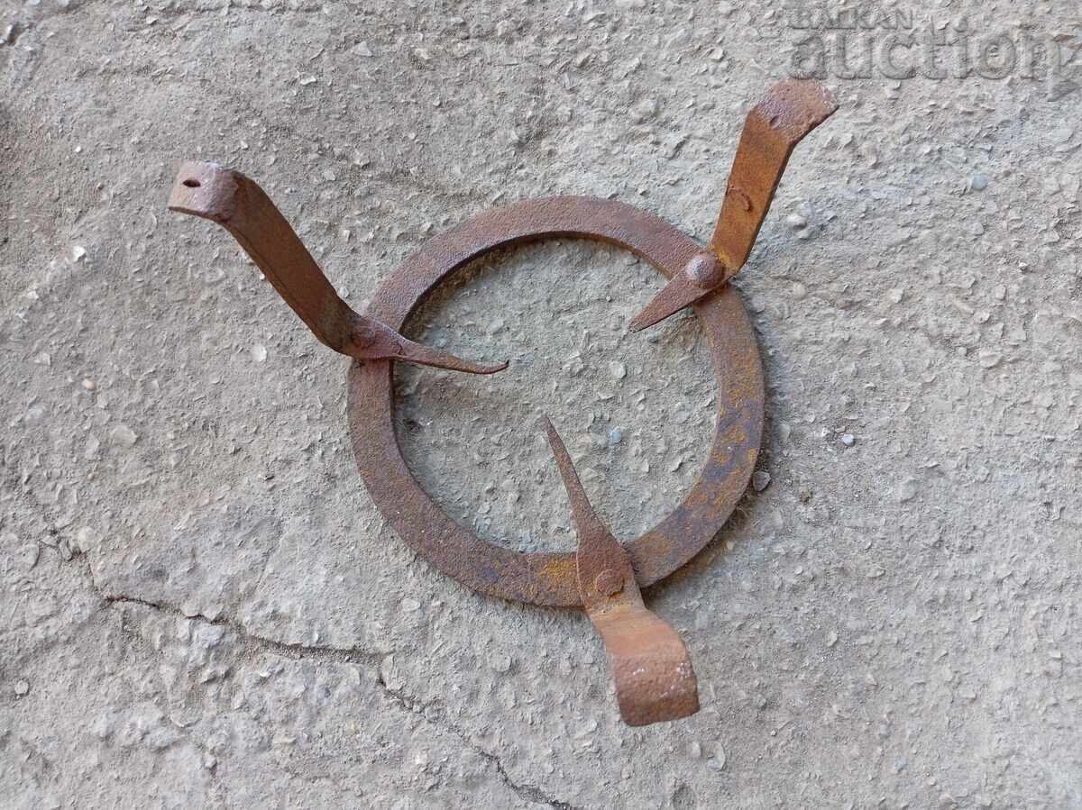 Παλιό σφυρήλατο τηγάνι πρωτόγονο πυροστιά για χάλκινο σκεύος - 6 Παλιό σφυρήλατο τηγάνι πρωτόγονο πυροστιά για χάλκινο σκεύος - 6