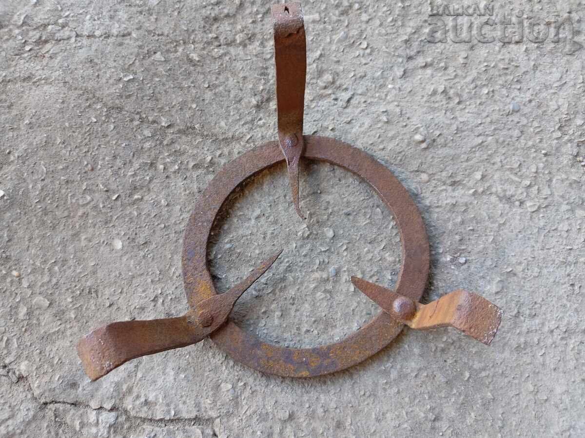 Παλιό σφυρήλατο τηγάνι πρωτόγονο πυροστιά για χάλκινο σκεύος - 7 Παλιό σφυρήλατο τηγάνι πρωτόγονο πυροστιά για χάλκινο σκεύος - 7