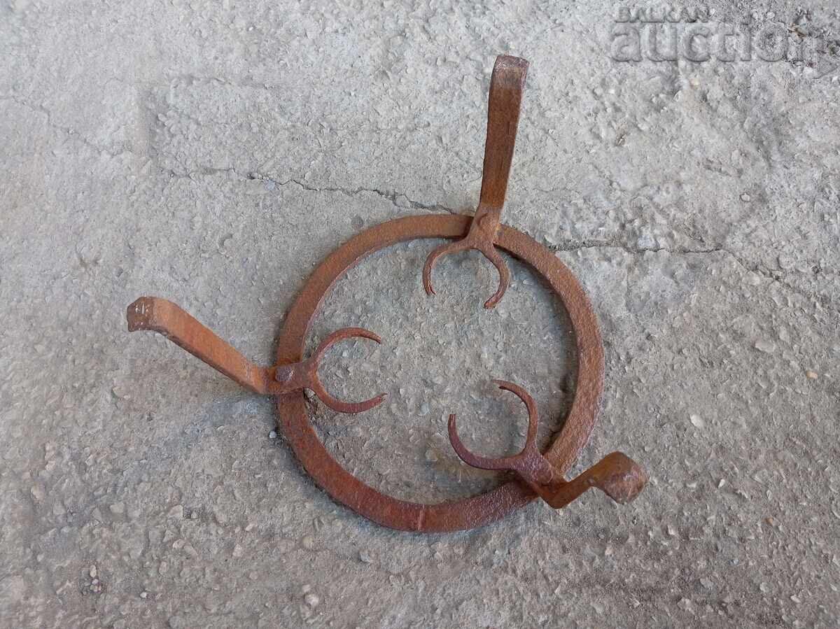 Παλιό σφυρήλατο τηγάνι πρωτόγονο πυροστιά για χάλκινο σκεύος - 5 Παλιό σφυρήλατο τηγάνι πρωτόγονο πυροστιά για χάλκινο σκεύος - 5