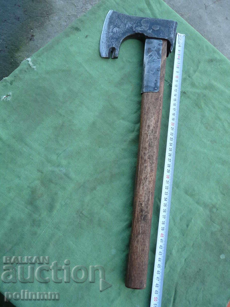 Bulgarian Engineer's Axe - 588