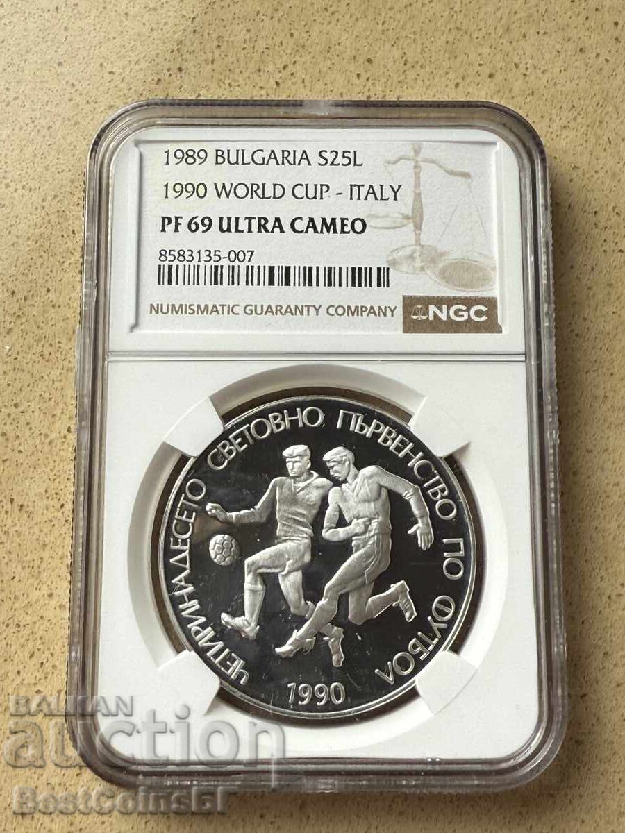 25 лева 1989 Двама футболисти NGC PF 69 Ultra cameo от 1 ст. 25 лева 1989 Двама футболисти NGC PF 69 Ultra cameo от 1 ст.
