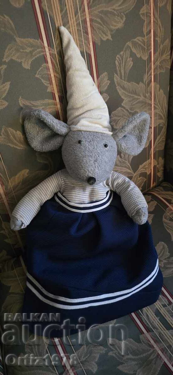 Μεγάλο vintage ποντίκι, Νορβηγία, 55εκ με τιμή 39.00 BGN | € 19.94 Μεγάλο vintage ποντίκι, Νορβηγία, 55εκ με τιμή 39.00 BGN | € 19.94