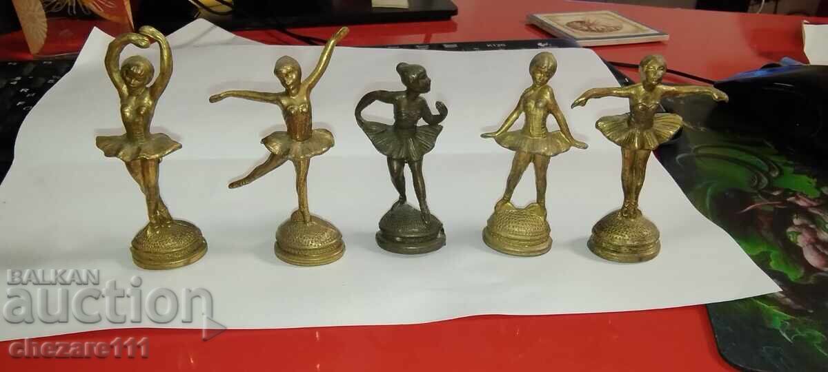 Ballerinas, metal figurines