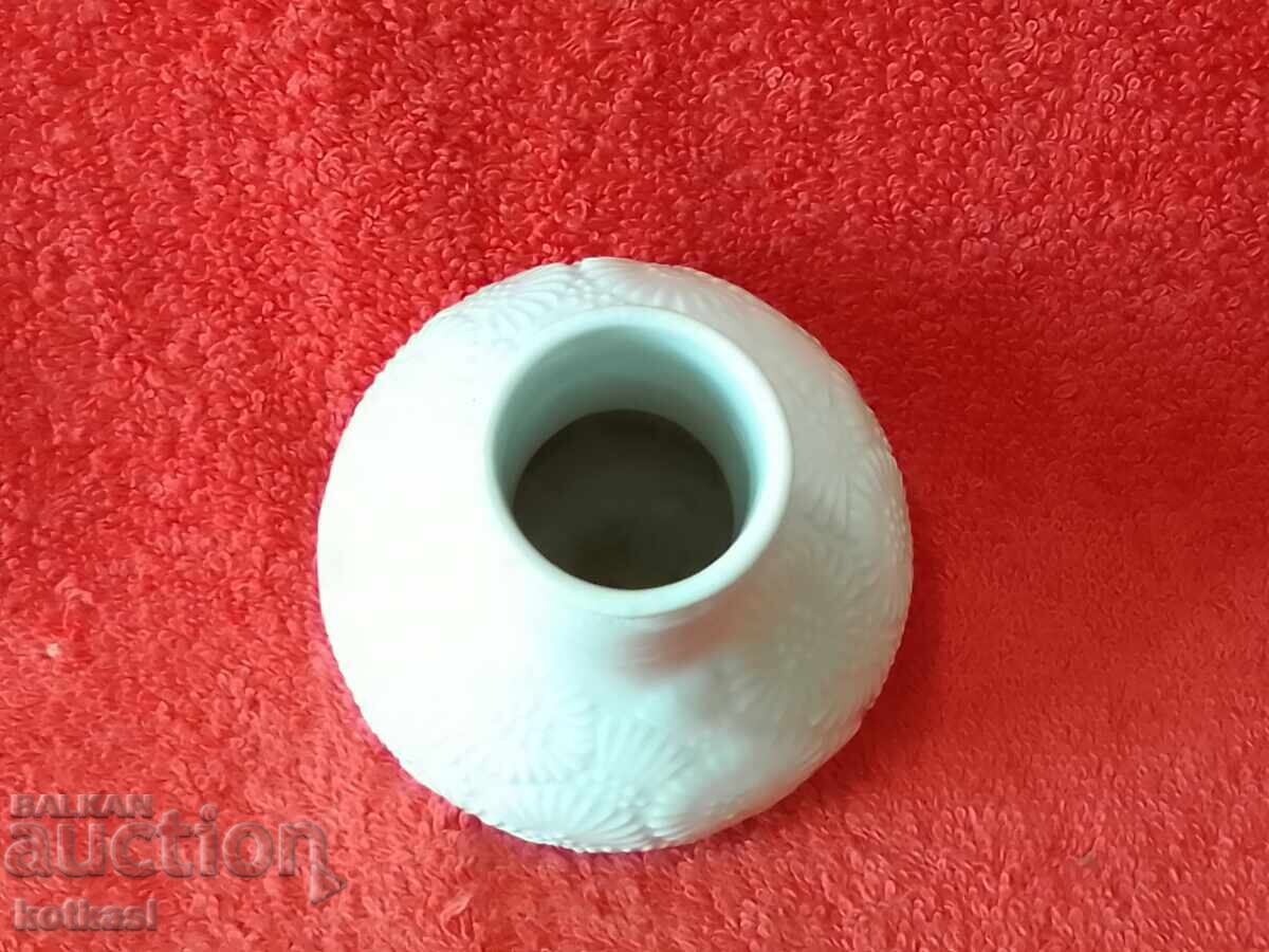 Delivery of Old Porcelain Vase Thomas Germany Relief Surface