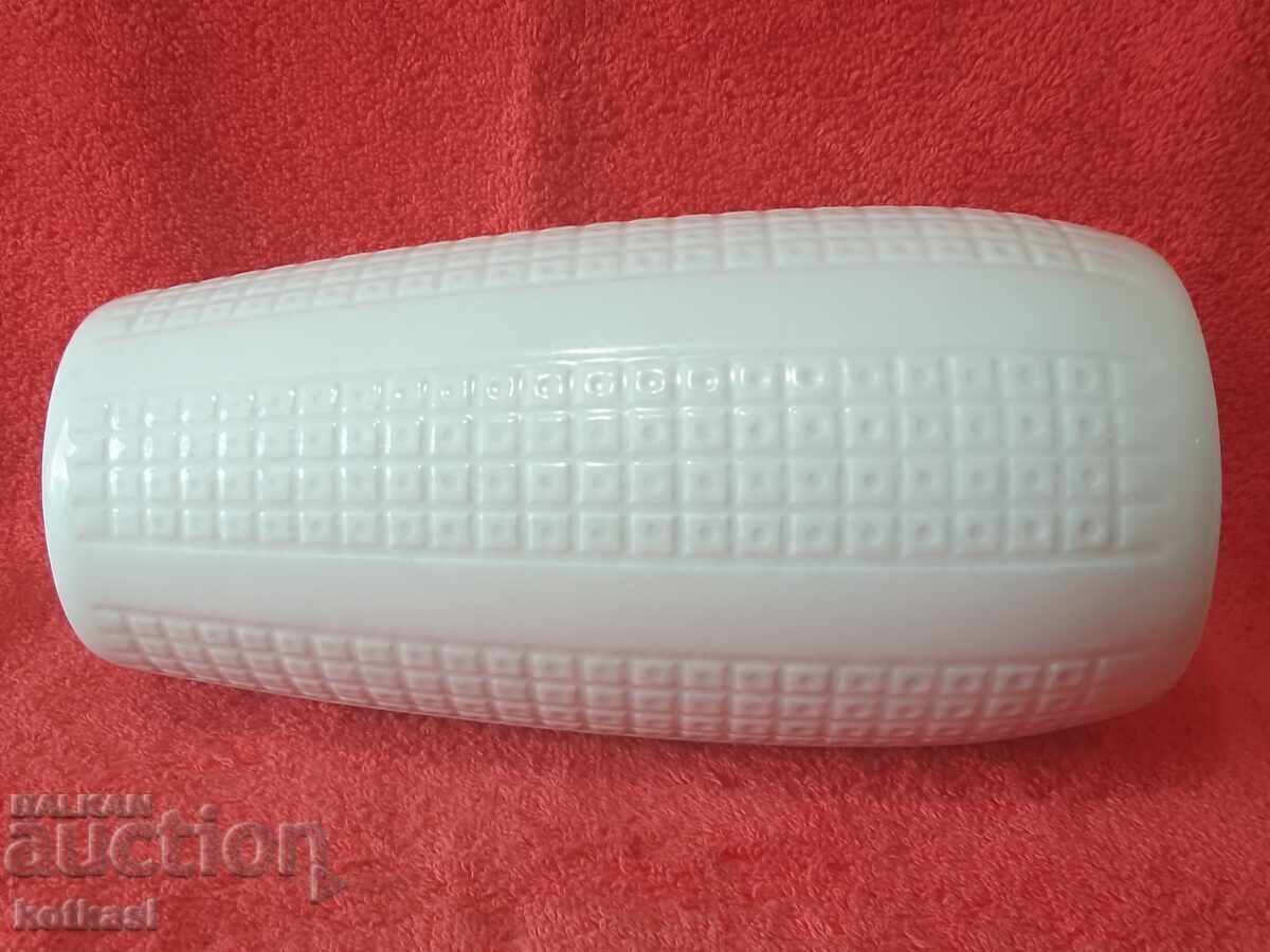 Παράδοση Παλιά πορσελάνινη Βάζο με σήμανση Schumann GERMANY ανάγλυφη επιφάνεια