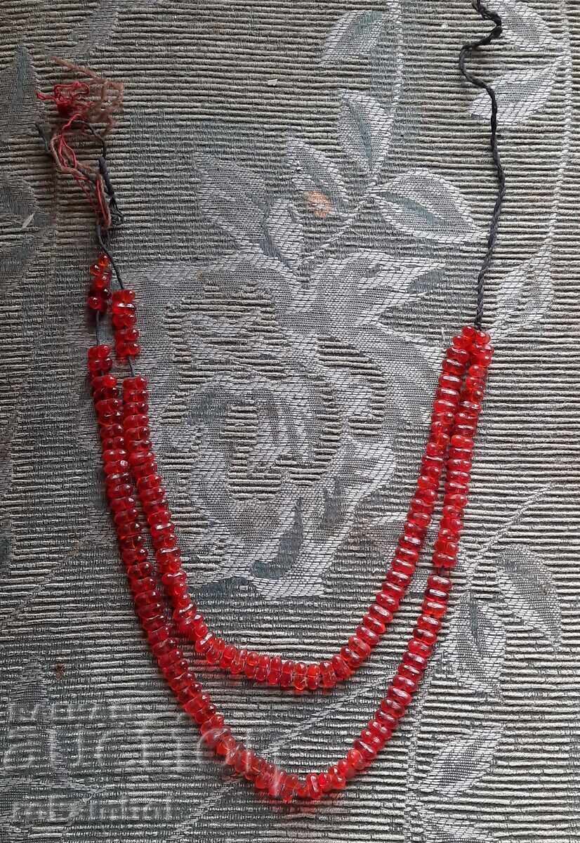 Delivery of Old ethnographic jewelry Delivery of Old ethnographic jewelry