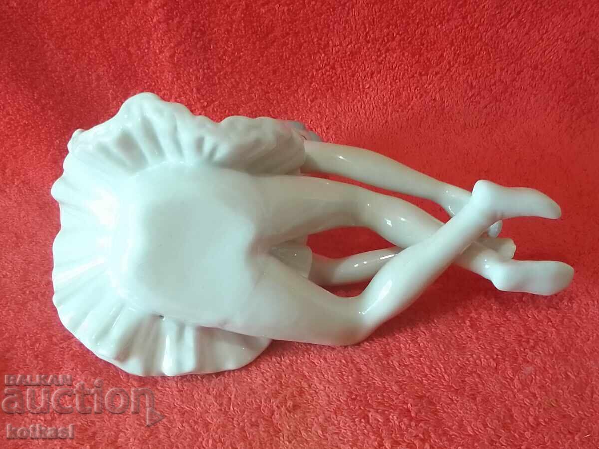 Figurină veche din porțelan, Balerină NAO de Lladro, Spania - 7