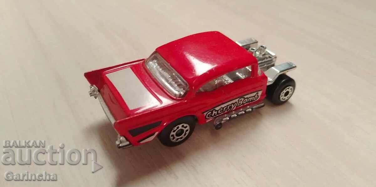 Matchbox 1/64 with price 0.31 BGN | € 0.16
