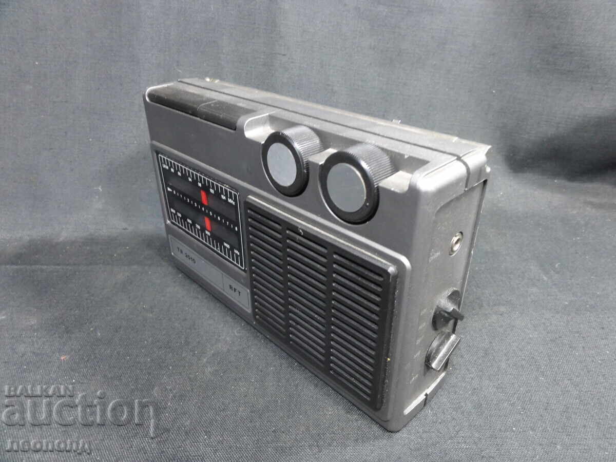 BZTs STAR RETRO SOC GDR TRANSISTOR RADIO RFT TR2010 with price 12.00 BGN | € 6.14 BZTs STAR RETRO SOC GDR TRANSISTOR RADIO RFT TR2010 with price 12.00 BGN | € 6.14