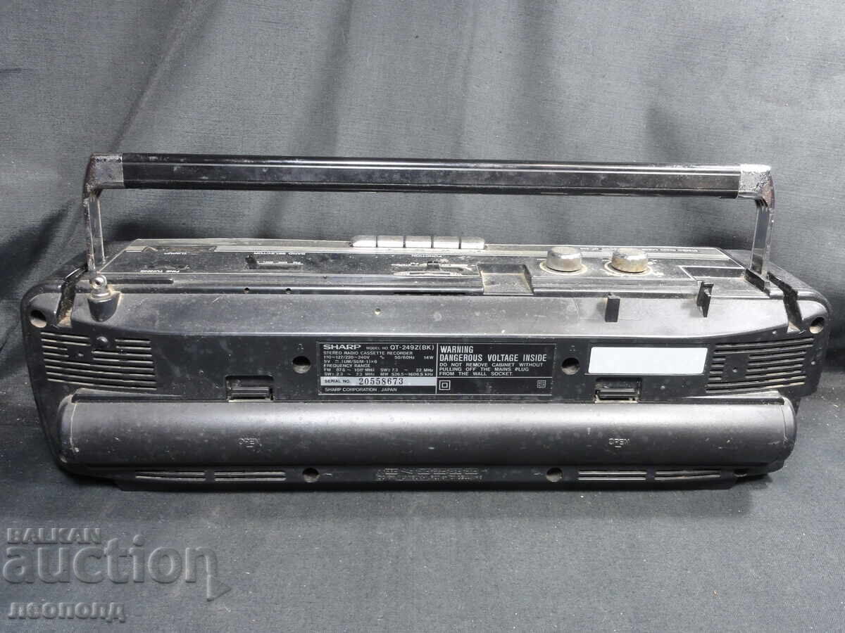 Delivery of BZC STAR RETRO TRANSISTOR RADIO CASSETTE PLAYER SHARP QT-249Z Delivery of BZC STAR RETRO TRANSISTOR RADIO CASSETTE PLAYER SHARP QT-249Z