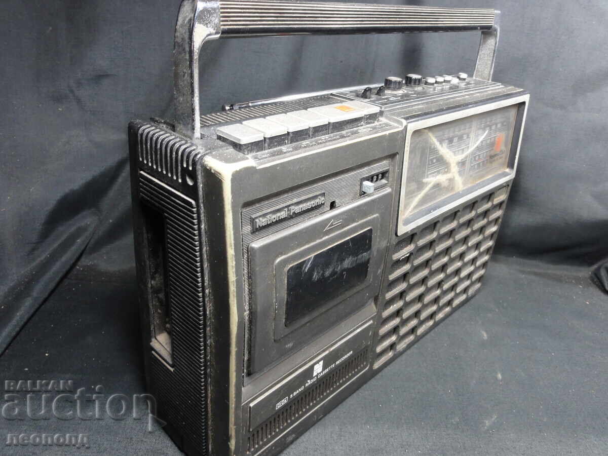 Auction BZC STAR RETRO TRANSISTOR RADIO CASSETTE RECORDER NATIONAL PANASONIC Auction BZC STAR RETRO TRANSISTOR RADIO CASSETTE RECORDER NATIONAL PANASONIC