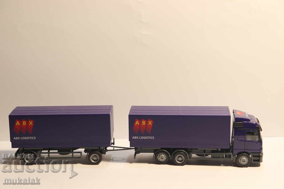 HERPA  1:87 H0  МERCEDES ACTROS   КАМИОН  МОДЕЛ - 6