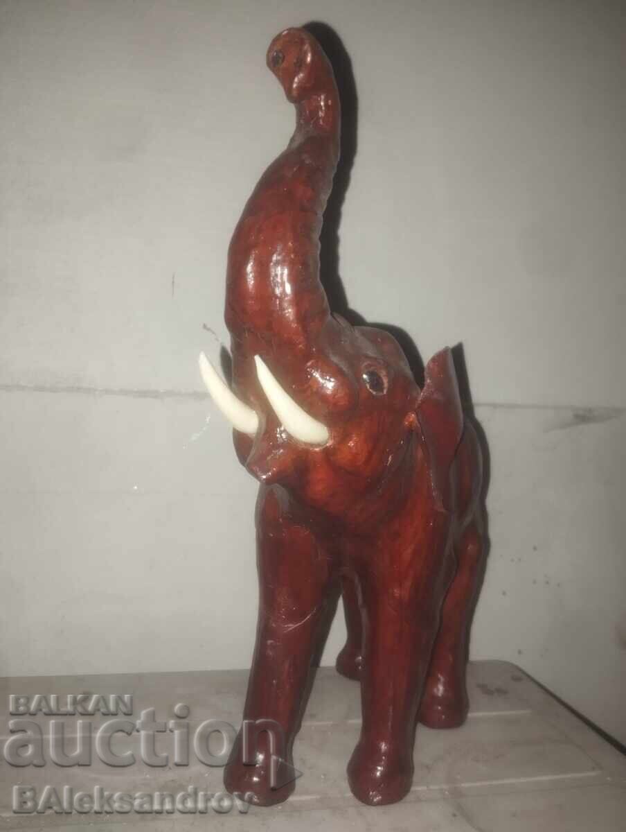 Аукцион Голям кожен слон Аукцион Голям кожен слон