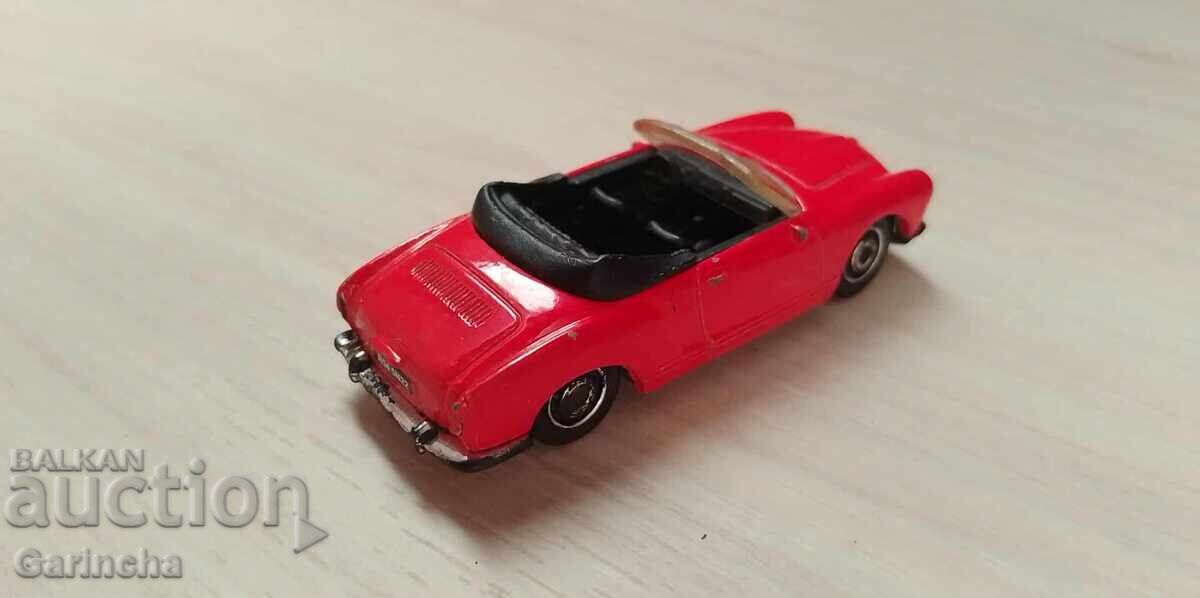 Cutia de chibrituri 1/64 cu preț 0.51 BGN | € 0.26