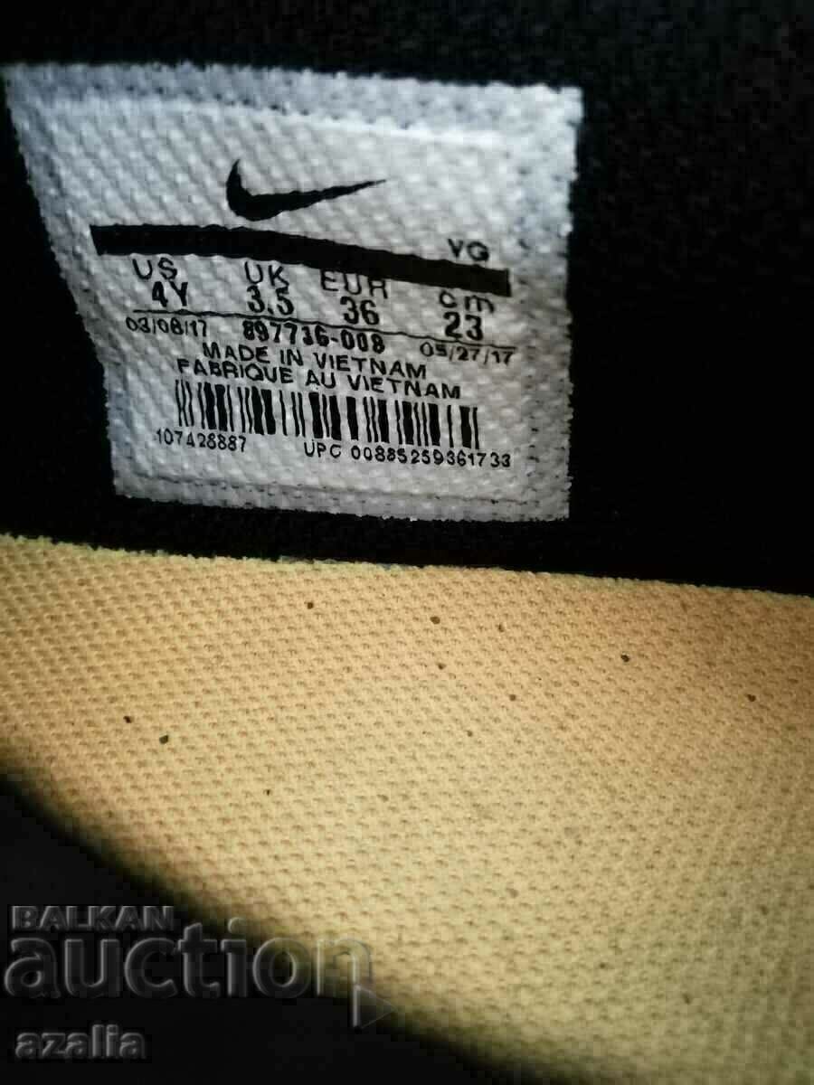 Women's Nike sports shoes, number 36 - 5