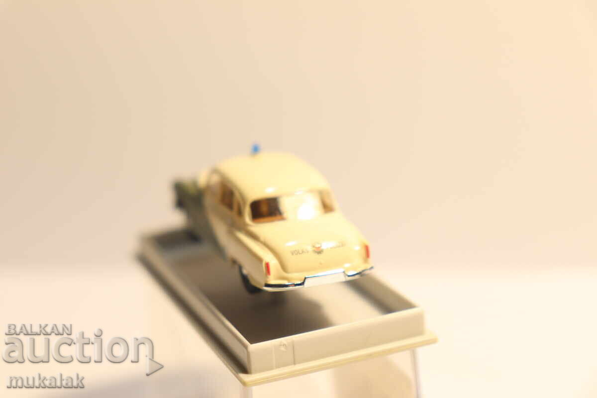 Delivery of BREKINA 1:87 H0 WARTBURG POLICE WARTBURG POLICE MODEL Delivery of BREKINA 1:87 H0 WARTBURG POLICE WARTBURG POLICE MODEL