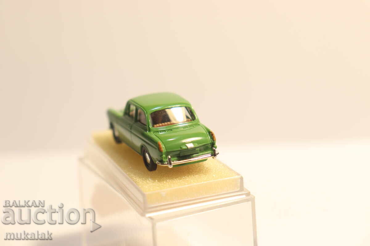 Delivery of BREKINA 1:87 H0 VW Model Car