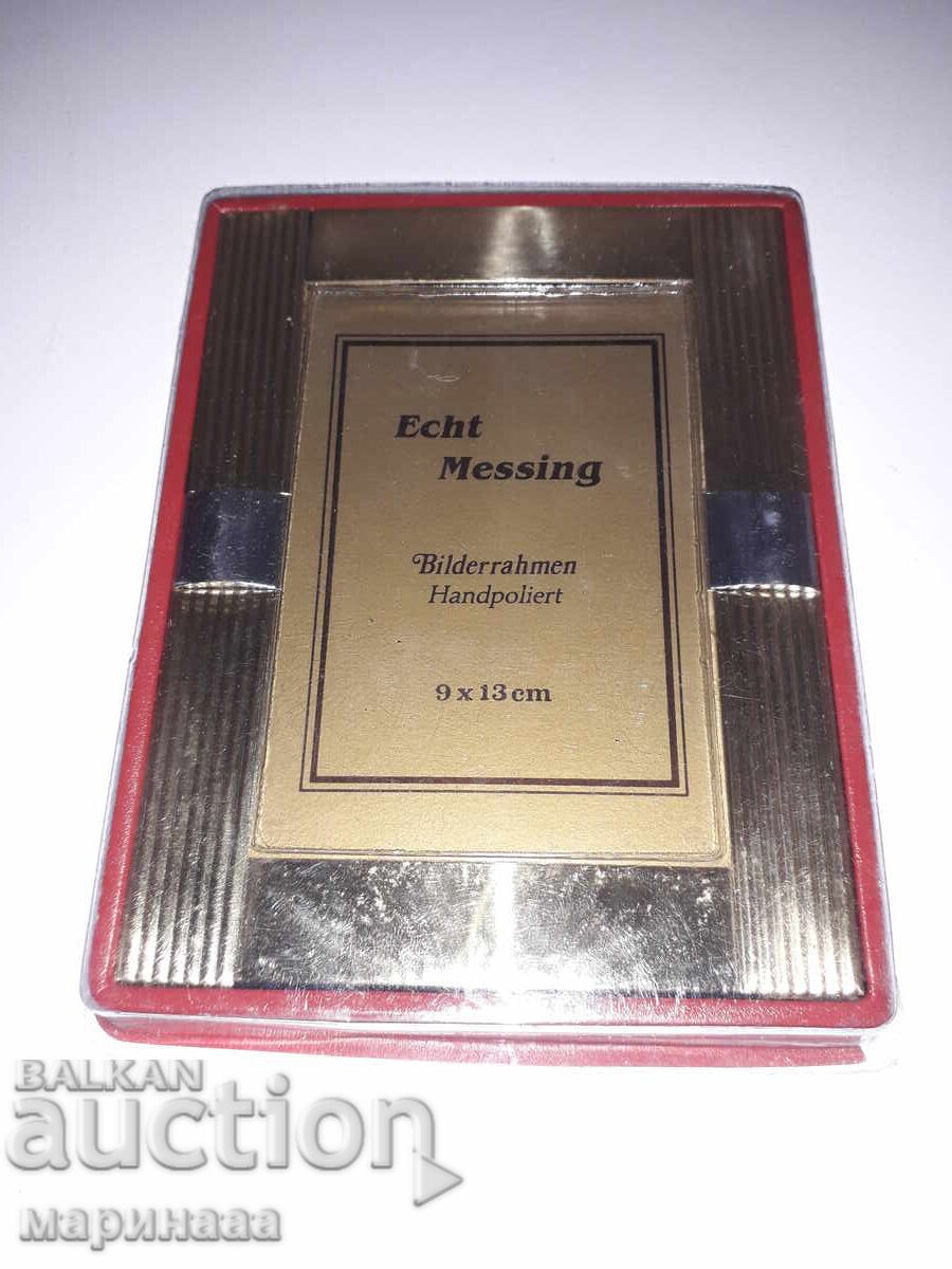 Κορνίζα. Ορείχαλκος. Γερμανία με τιμή 6.50 BGN | € 3.32