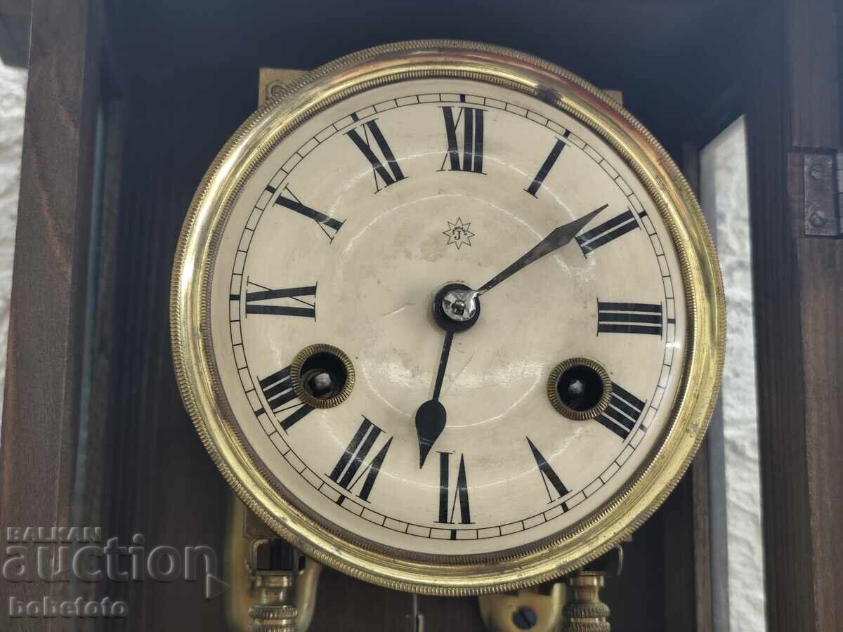 Delivery of BZTs Star Wall Clock Junghans