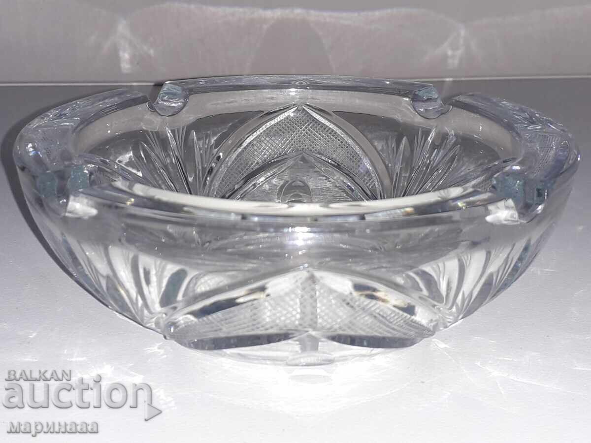 МАСИВЕН ПЕПЕЛНИК. ЛЕКО СИНКАВ КРИСТАЛ. 832 ГР с цена € 7.67 | 15.00 лв.