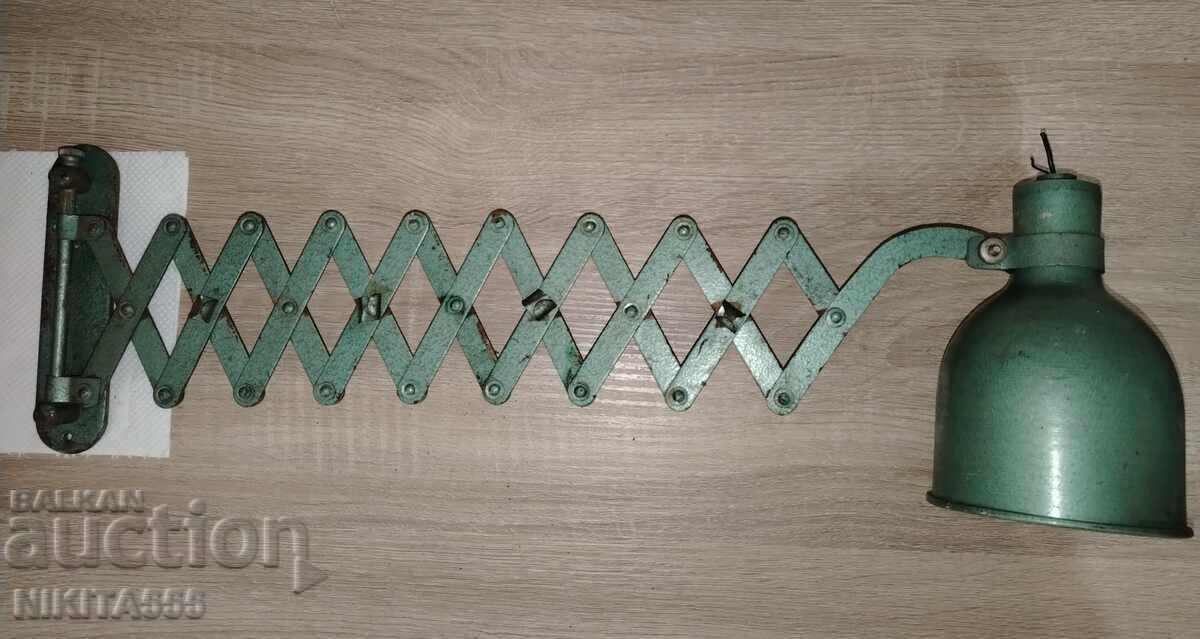 Veche lampă industrială - 6 Veche lampă industrială - 6