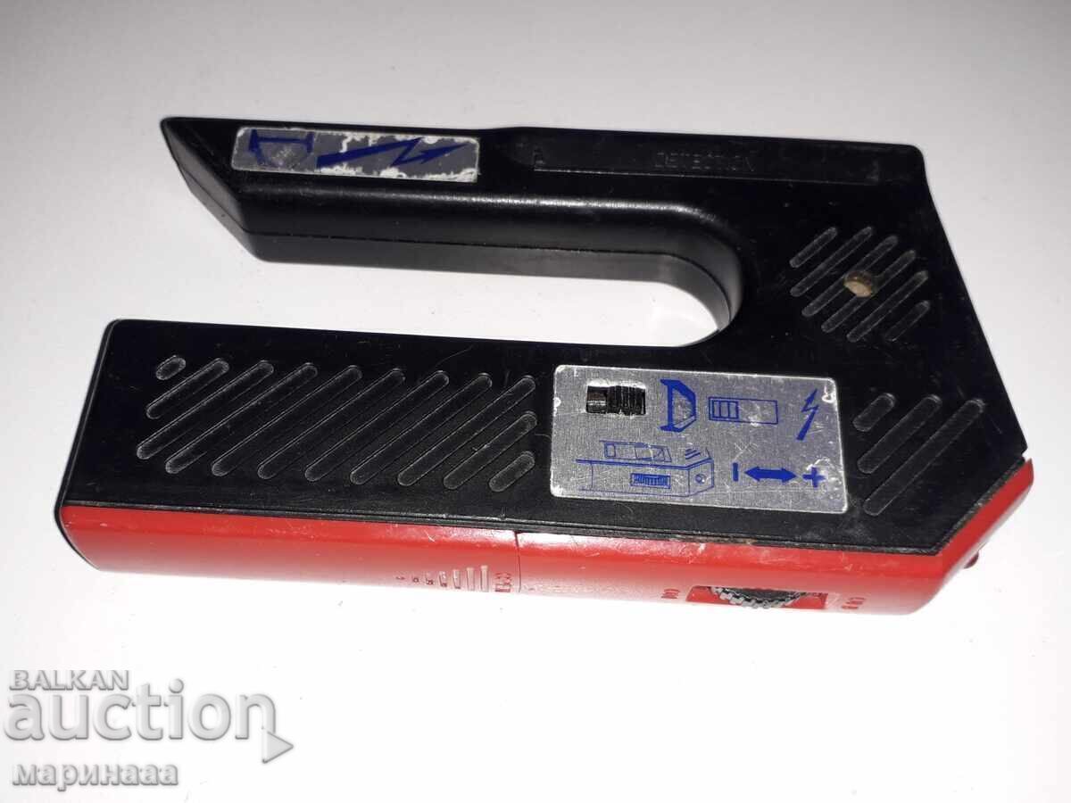 УРЕД ЗА НАМИРАНЕ НА ЕЛ. ИНСТАЛАЦИИ с цена 8.00 лв. | € 4.09 УРЕД ЗА НАМИРАНЕ НА ЕЛ. ИНСТАЛАЦИИ с цена 8.00 лв. | € 4.09