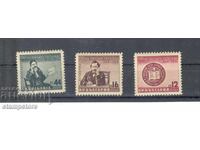 100 g of community centers