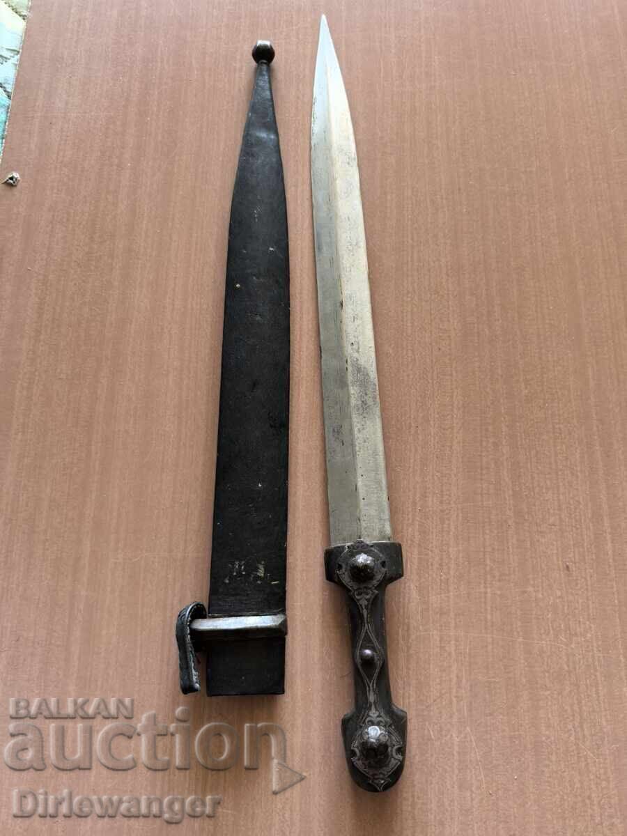 Delivery of Kama. Dagger. Knife. Saber. Yataghan