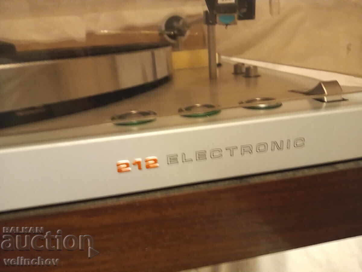 Грамофон PHILIPS GA212 - 6