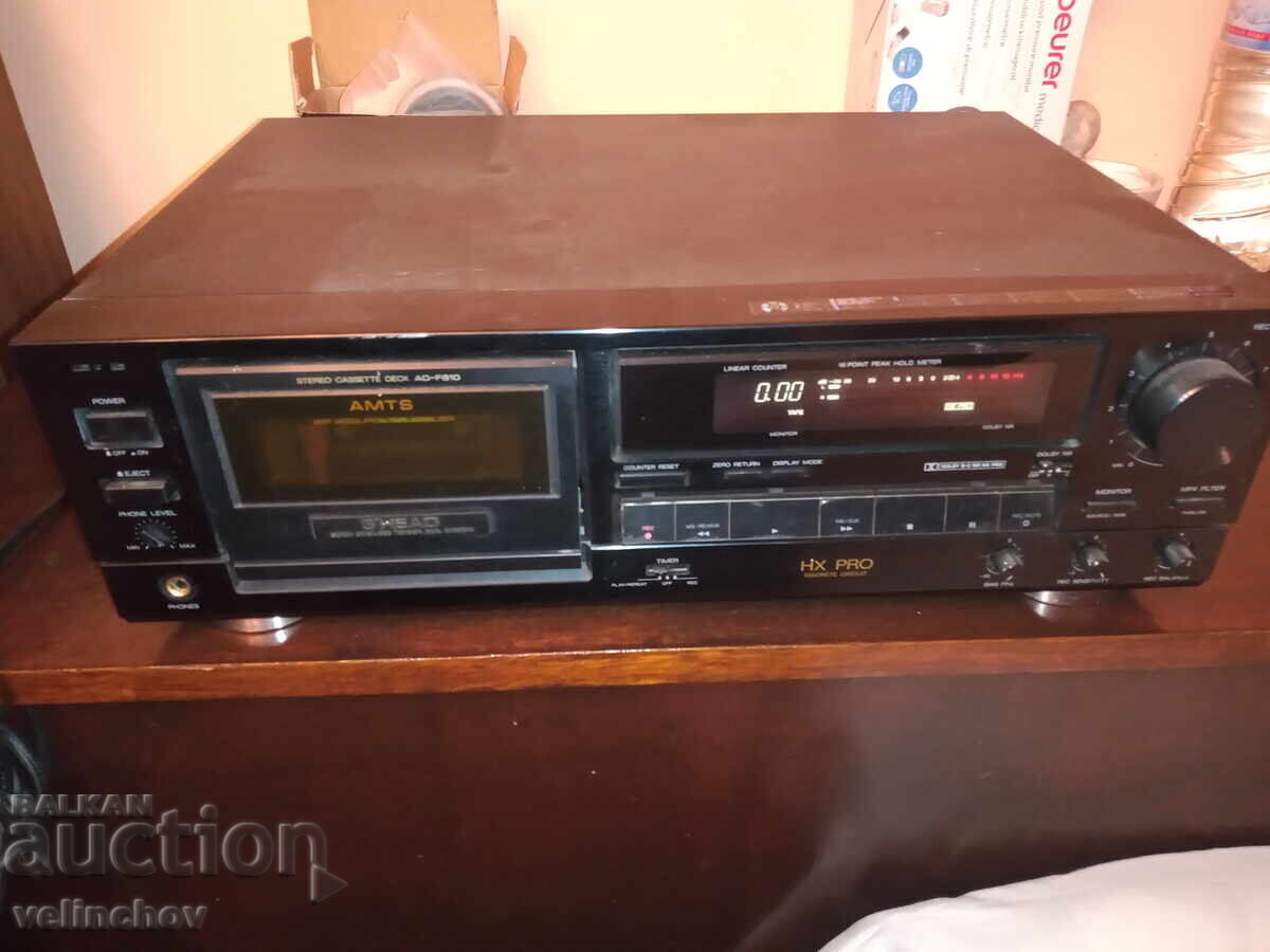 Triglav Cassette Deck AIWA AD-F810