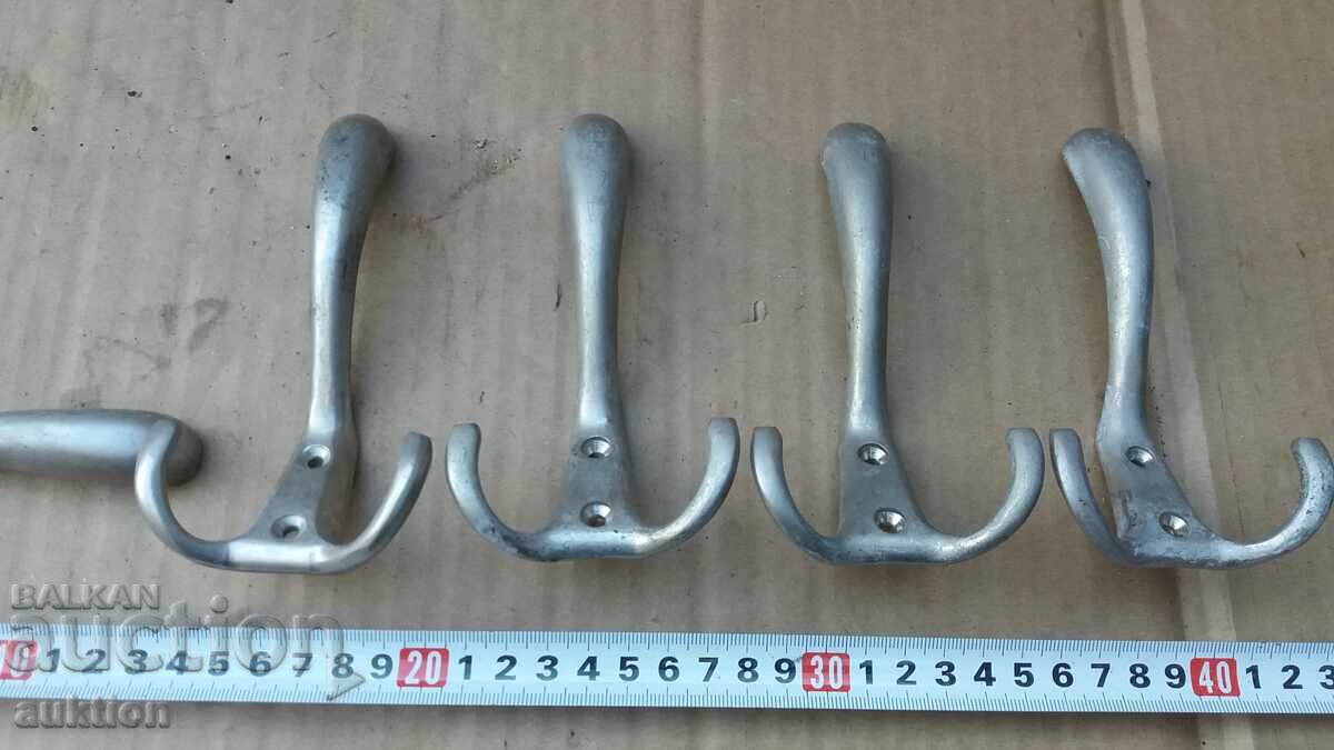 Δημοπρασία ΛΟΤ ΑΠΟ 5 ΤΕΜΑΧΙΑ ΜΑΣΙΦΙΕΣ ΧΑΛΚΙΝΕΣ ΚΡΕΜΑΘΡΕΣ Δημοπρασία ΛΟΤ ΑΠΟ 5 ΤΕΜΑΧΙΑ ΜΑΣΙΦΙΕΣ ΧΑΛΚΙΝΕΣ ΚΡΕΜΑΘΡΕΣ