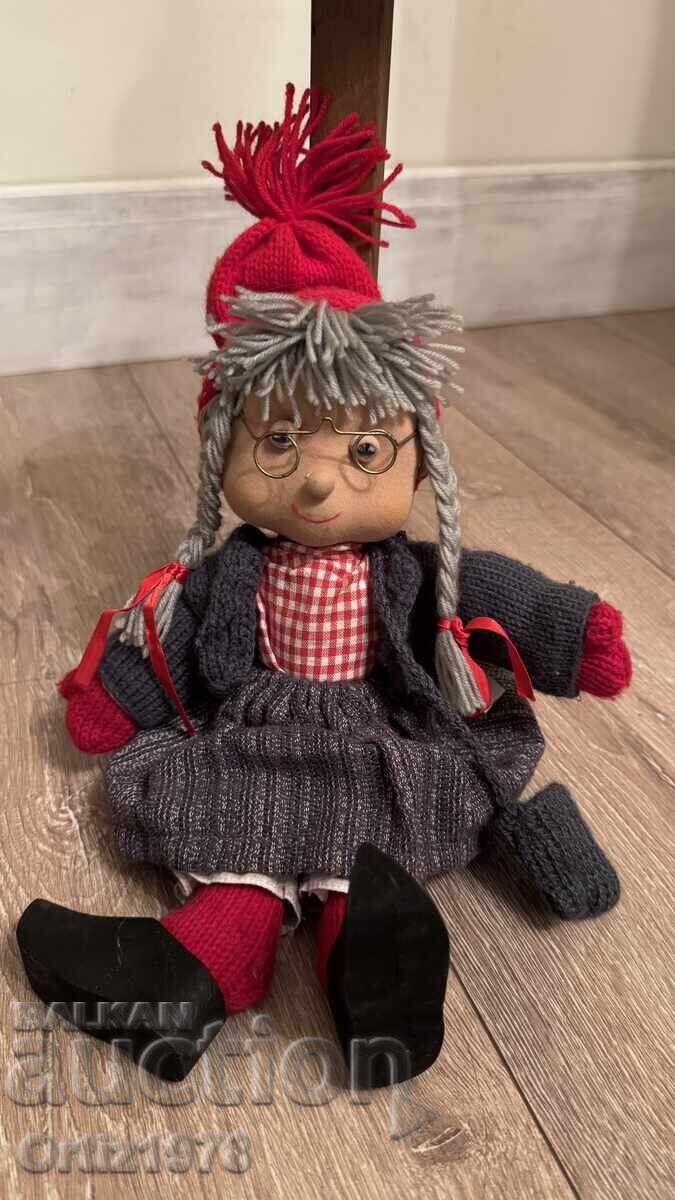 Auction Rag doll, handmade, Norway. Auction Rag doll, handmade, Norway.
