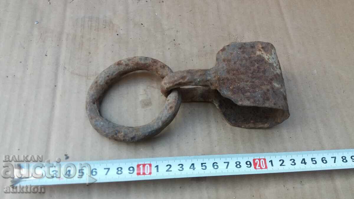 ΠΑΛΑΙΑ ΜΑΣΙΦ ΣΙΔΕΡΕΝΙΑ ΚΛΕΙΔΑΡΙΑ με τιμή 4.99 BGN | € 2.55 ΠΑΛΑΙΑ ΜΑΣΙΦ ΣΙΔΕΡΕΝΙΑ ΚΛΕΙΔΑΡΙΑ με τιμή 4.99 BGN | € 2.55