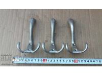 LOT DE 3 BUCĂȚI CU UMERASE MASIVE DIN BRONZ