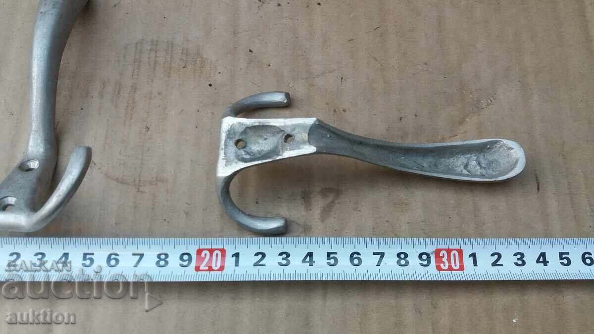 SET OF 3 SOLID BRONZE HANGERS - 7