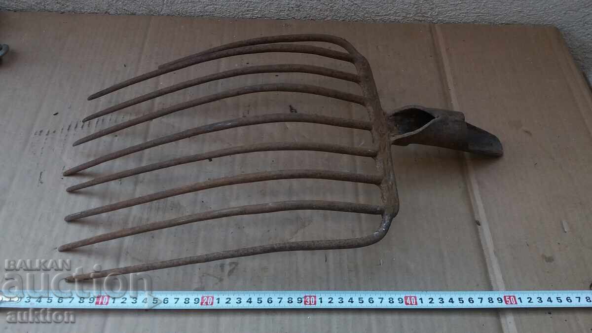 МАСИВНА СОЦ. ВИЛА ЗА ВЪГЛИЩА - 5