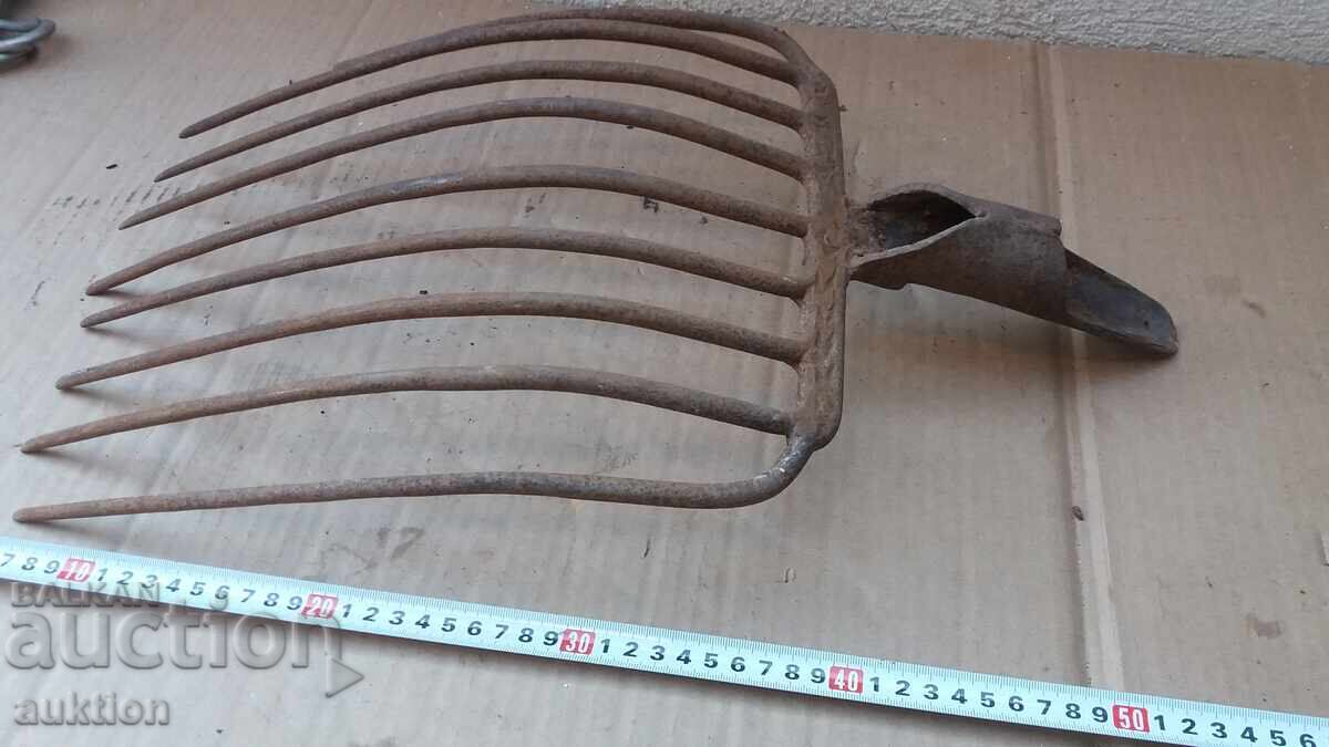 МАСИВНА СОЦ. ВИЛА ЗА ВЪГЛИЩА - 7