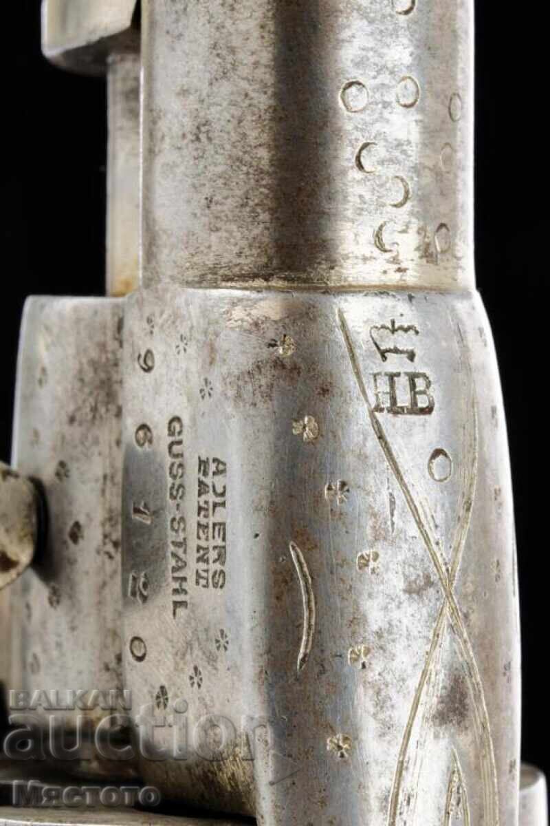 Revolver montenegrin cu aprindere centrală - 6