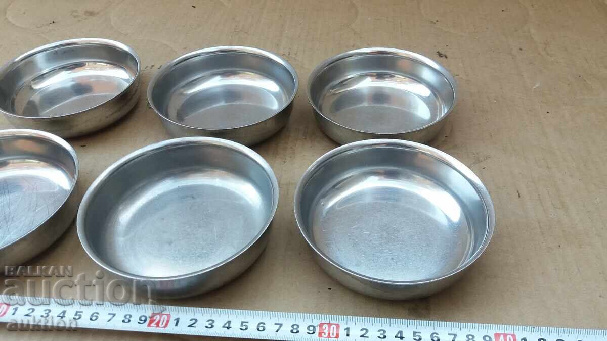 Delivery of CHROME - SET OF MILITARY CUPS FOR SWEET - SOLID - 6 PIECES Delivery of CHROME - SET OF MILITARY CUPS FOR SWEET - SOLID - 6 PIECES