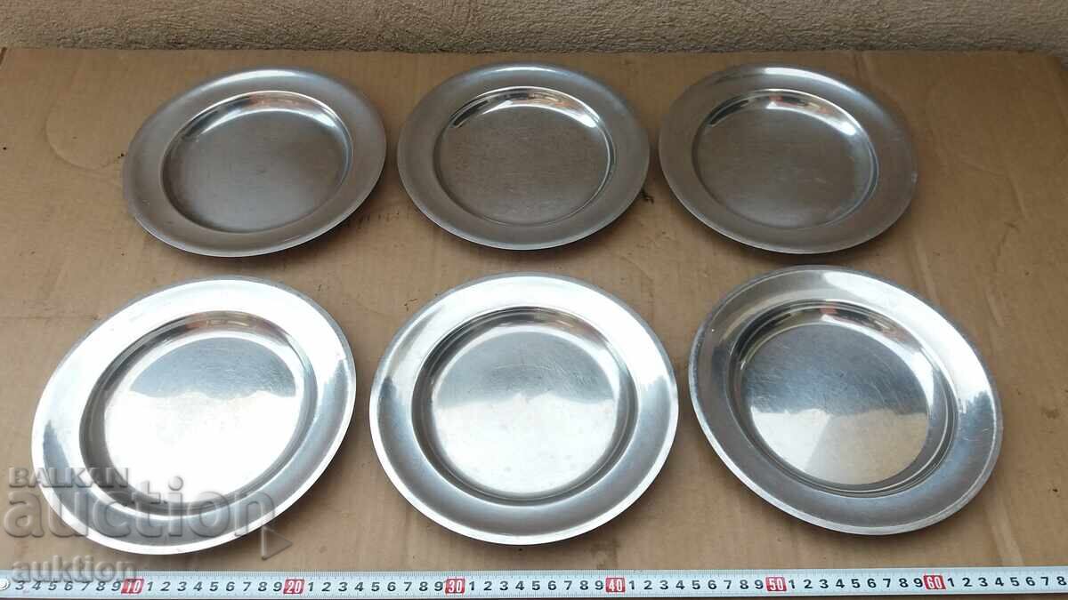 ХРОМ - КОМПЛЕКТ ВОЕННИ ЧИНИИ - МАСИВНИ - 6 БРОЯ с цена 14.99 лв. | € 7.66