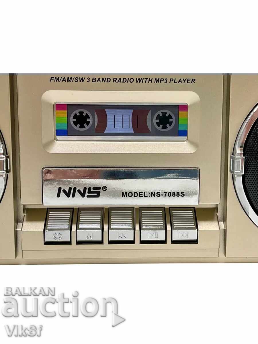Delivery of Retro radio with a classic radio cassette player design - NNS 7088S