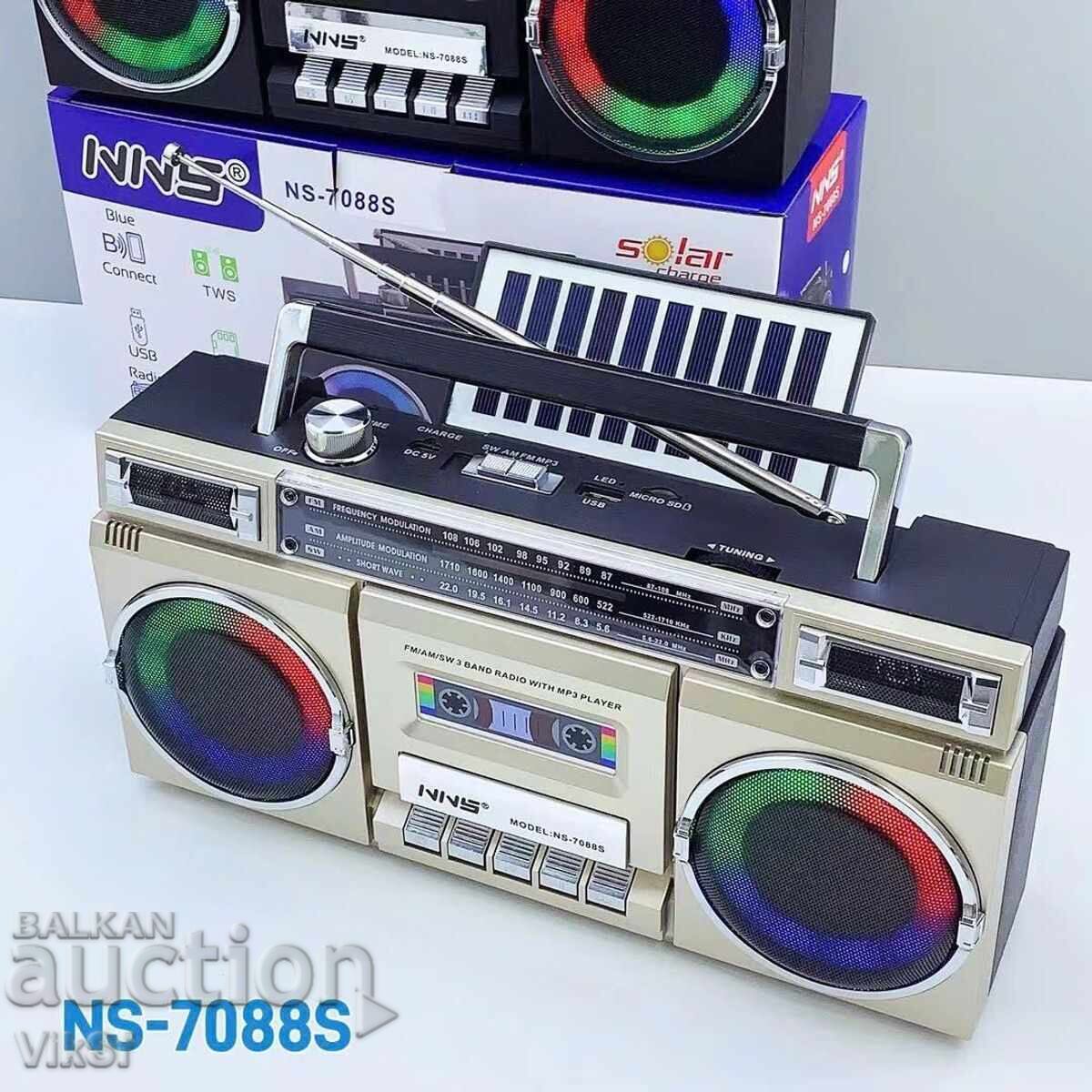 Retro radio with a classic radio cassette player design - NNS 7088S
