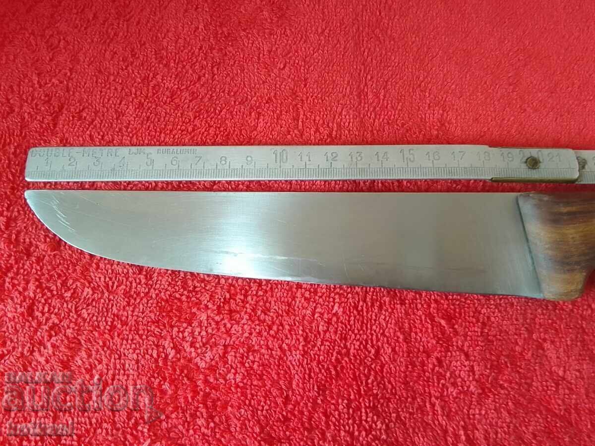 Cuțit masiv profesional mare, vechi, VIKTORINOX Elveția cu preț € 28.50 | 55.74 BGN